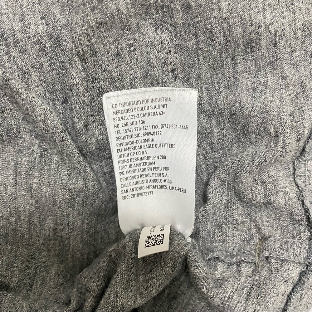American Eagle Outfitter Gray Short Sleeve Henley T-Shirt Size S - Picture 7 of 8